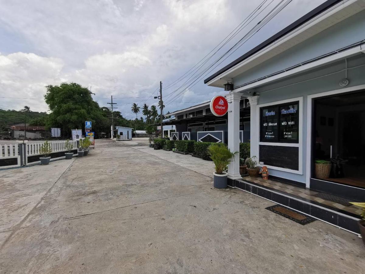 Chaiyai River Front Hotel Sichon Exterior photo